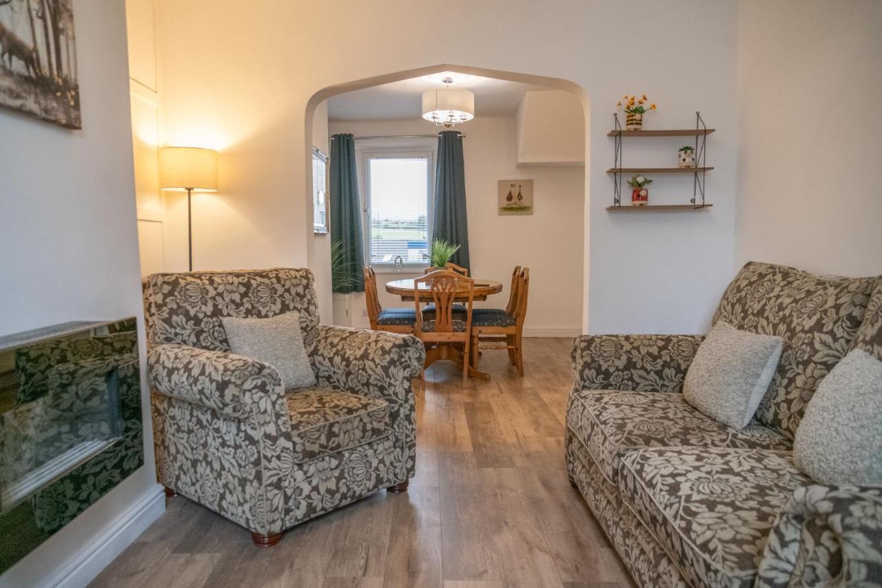 Moon Cottage, 3 Bedroom Property Cleator Exterior foto
